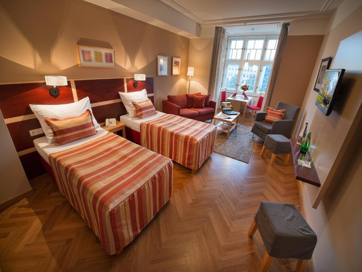 Ea Hotel Julis Praga Quarto foto